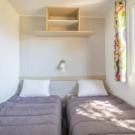 Mobil-home De Laura Et Angelique Au 