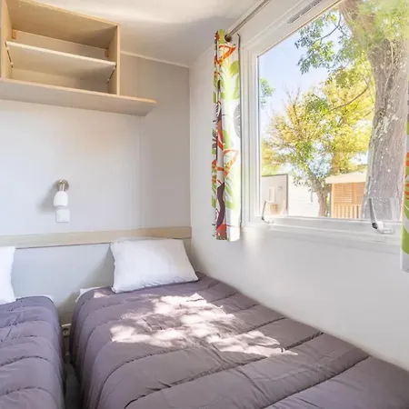 Mobil-home De Laura Et Angélique Au 